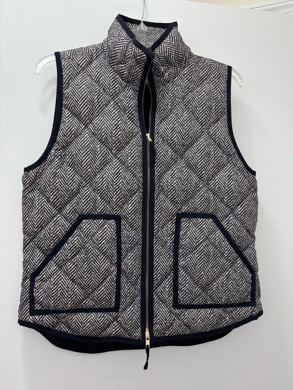 J Crew Herringbone Quilted Vest - Black & Light Tan